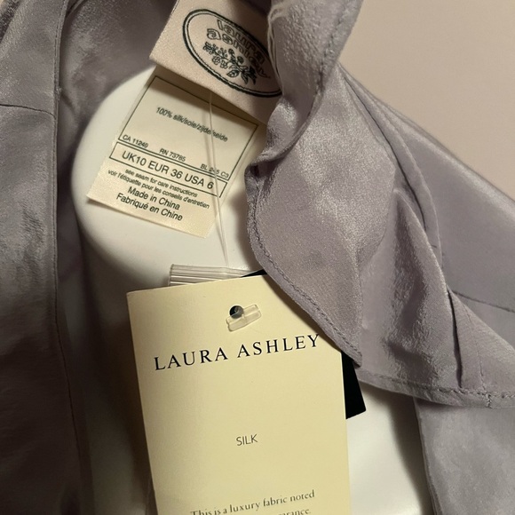 NWT Laura Ashley gray silk blouse - Picture 2 of 5